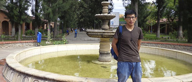 Rubén Copa, de Bolivia, gana el concurso “Citas para el Día Internacional del Libro” de FUNIBER